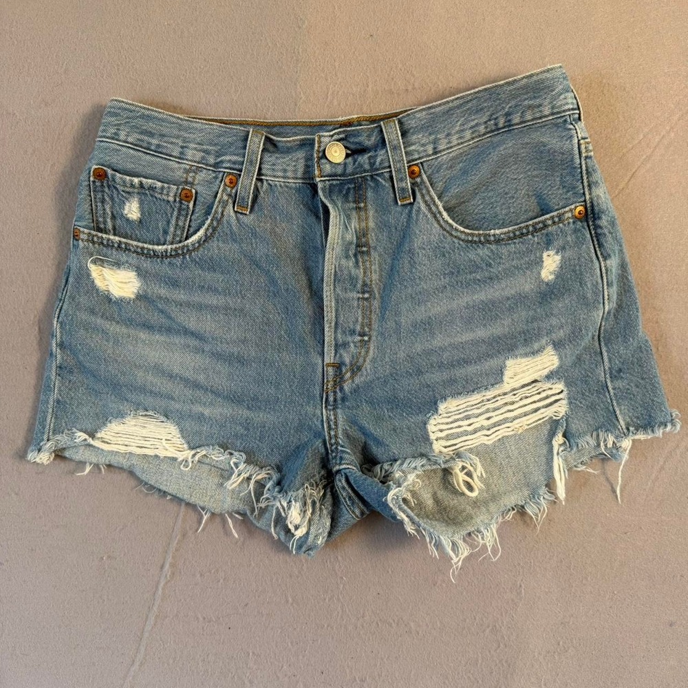 Levi 501 Midrise Light Wash Distressed Cotton Denim Shorts Size 28